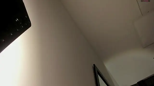 selene red  online show from 11-11-25, 01:39