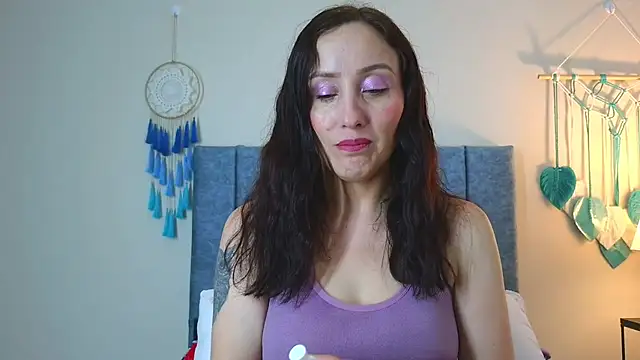 IberianMoonMK online show from 11-15-25, 06:34