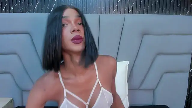 NaomiSteward online show from 04-01-26, 01:52