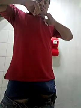 Snapshot of Riatatuil chatting on 01-06-26, 01:26 Riatatuil online show from 01-06-26, 01:26