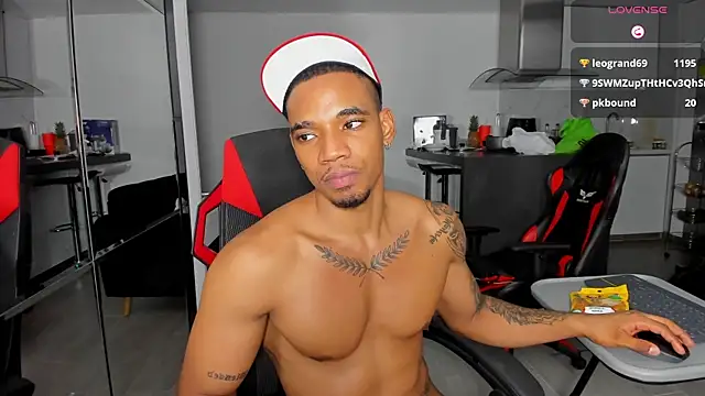 TROYWESLY- online show from 11-07-25, 12:37