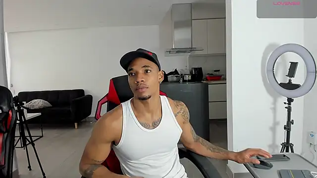 TROYWESLY- online show from 06-26-26, 08:25