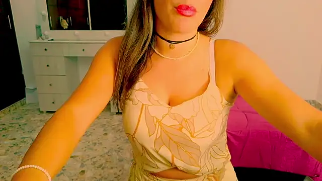 Snapshot of dalila_sexxx chatting on 06-05-26, 03:44 dalila sexxx online show from 06-05-26, 03:44
