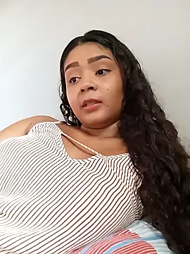 heleny901 online show from 12-20-25, 08:12