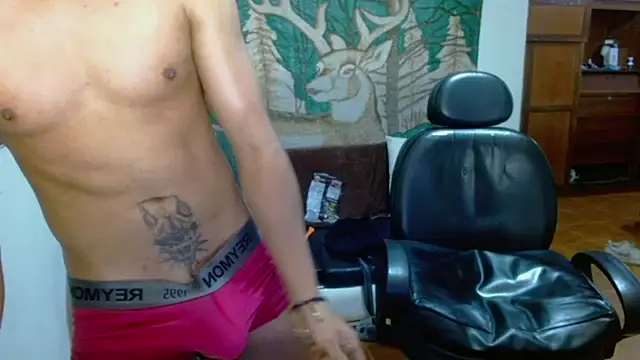 bigryuk0 online show from 12-05-24, 11:23