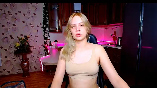 SexyNadi online show from 10-19-25, 01:08