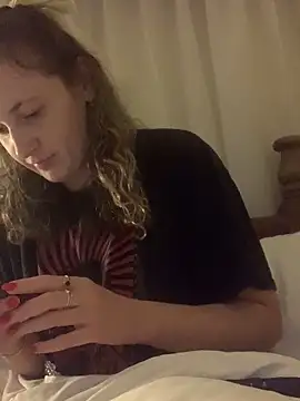 Snapshot of Littlelolo60 chatting on 12-22-25, 10:54 Littlelolo60 online show from 12-22-25, 10:54