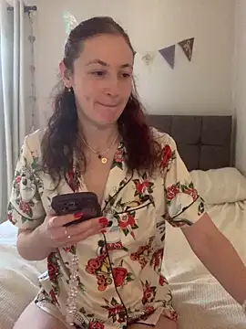 Snapshot of Littlelolo60 chatting on 02-07-25, 08:33 Littlelolo60 online show from 02-07-25, 08:33