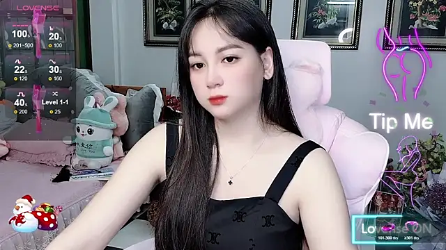  Nana 20 online show from 10-28-25, 01:50