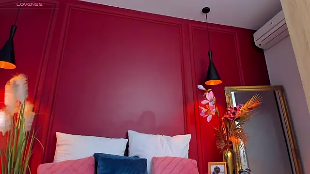 AprilWong online show from 02-26-25, 06:19