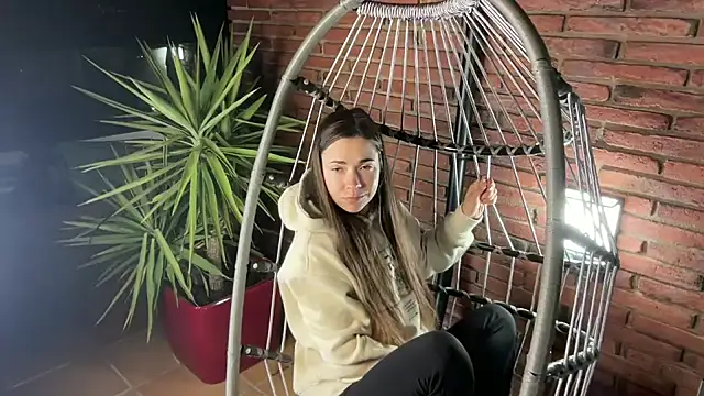 Mika Miller online show from 03-13-26, 06:57