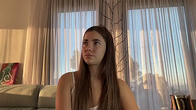 Mika Miller online show from 11-18-25, 03:59