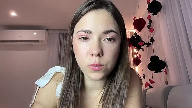 Mika Miller online show from 04-28-26, 10:14