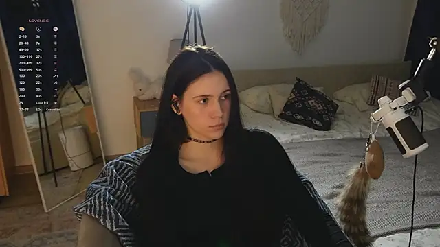 jennetdoll online show from 03-25-26, 06:40