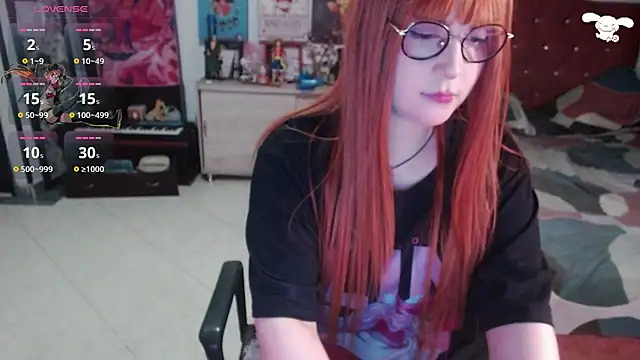 Avril2001 online show from 10-12-25, 02:35