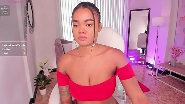 Snapshot of madisson_davon chatting on 03-20-25, 01:37 madisson davon online show from 03-20-25, 01:37