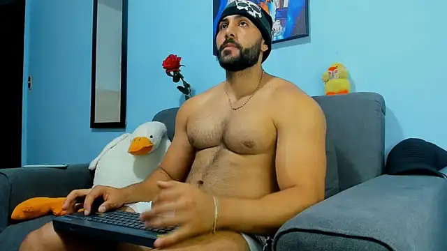 Snapshot of ETHAN_ROX chatting on 02-19-25, 11:04 ETHAN ROX online show from 02-19-25, 11:04