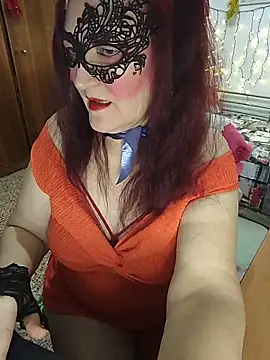 SabrinaXlovess online show from 12-18-25, 06:45