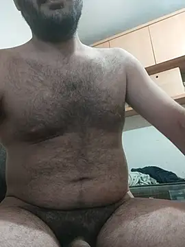 Snapshot of skrigul12 chatting on 02-21-26, 03:52 skrigul12 online show from 02-21-26, 03:52