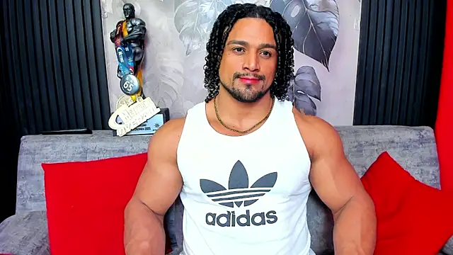 MikeEstevess online show from 01-09-26, 04:19