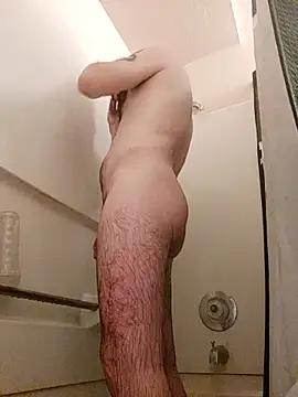 Snapshot of hungandnerdy420 chatting on 10-10-25, 11:49 hungandnerdy420 online show from 10-10-25, 11:49