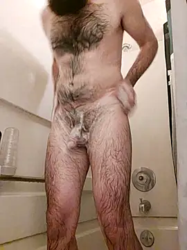 Snapshot of hungandnerdy420 chatting on 09-24-25, 12:40 hungandnerdy420 online show from 09-24-25, 12:40