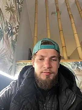 Snapshot of jimmyy_ chatting on 05-18-26, 07:24 jimmyy online show from 05-18-26, 07:24