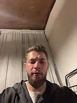 Snapshot of jimmyy_ chatting on 03-11-26, 05:07 jimmyy online show from 03-11-26, 05:07