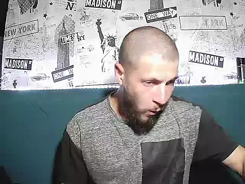 jimmyy  online show from 10-19-25, 09:06