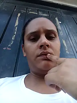 Andreita 95 online show from 10-28-25, 10:20