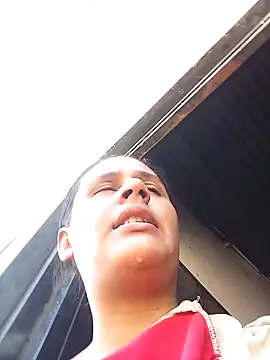 Andreita 95 online show from 10-26-25, 01:22