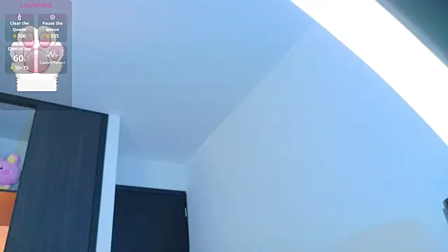Kittytimberlake online show from 05-25-26, 01:43