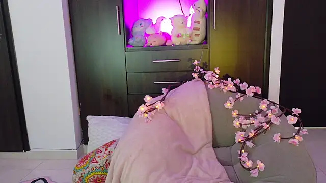 Kittytimberlake online show from 05-24-26, 02:39