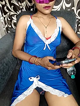 REVA DARLING online show from 04-16-26, 07:20