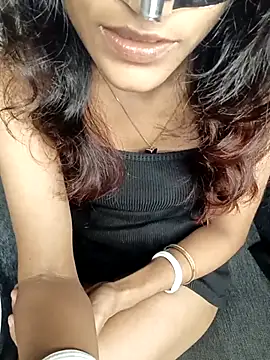 REVA DARLING online show from 09-08-25, 03:22