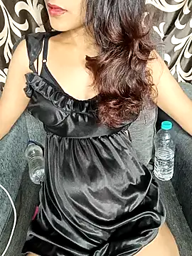 REVA DARLING online show from 09-24-25, 01:17