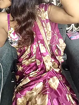 REVA DARLING online show from 09-17-25, 06:26