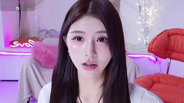 Momoever123456 online show from 05-31-26, 12:55