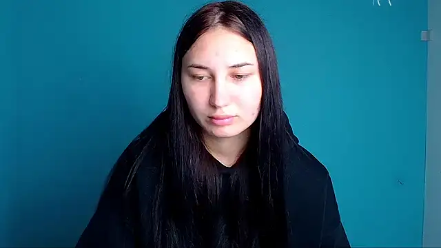Snapshot of Jennifer_Blum chatting on 10-09-25, 03:51 Jennifer Blum online show from 10-09-25, 03:51