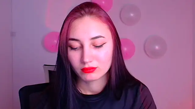 Snapshot of Jennifer_Blum chatting on 02-14-25, 02:28 Jennifer Blum online show from 02-14-25, 02:28