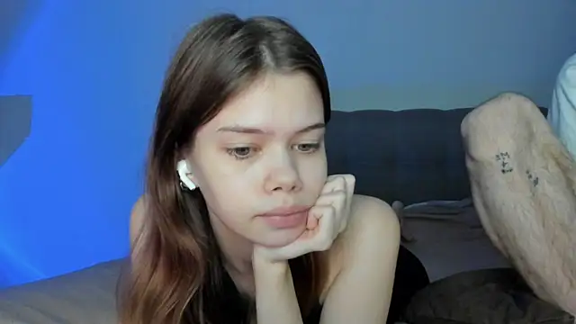 chansetolove online show from 11-19-25, 05:29