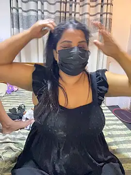 NOORA-GIRL online show from 03-18-26, 02:52