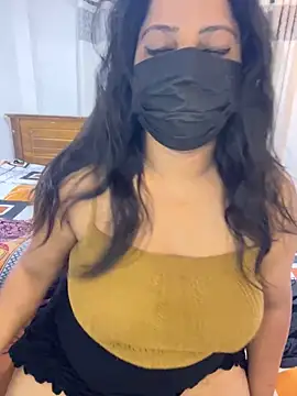 Snapshot of NOORA-GIRL chatting on 02-24-26, 10:32 NOORA-GIRL online show from 02-24-26, 10:32