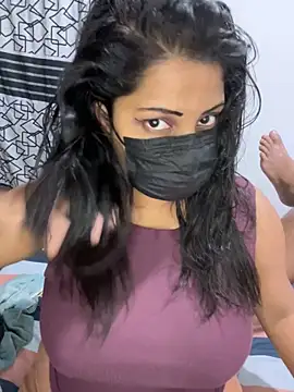 NOORA-GIRL online show from 12-05-25, 01:43