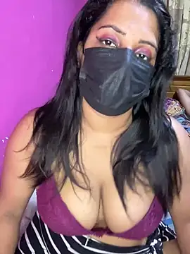 NOORA-GIRL online show from 11-19-25, 12:32