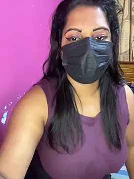 NOORA-GIRL online show from 11-17-25, 01:53