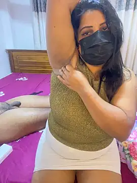 Snapshot of NOORA-GIRL chatting on 02-05-26, 01:45 NOORA-GIRL online show from 02-05-26, 01:45