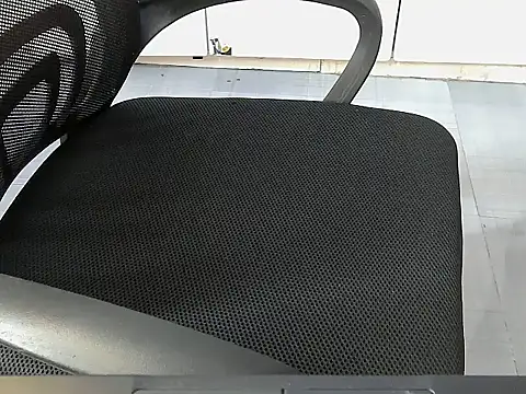 Destiny Desire online show from 10-30-25, 11:56