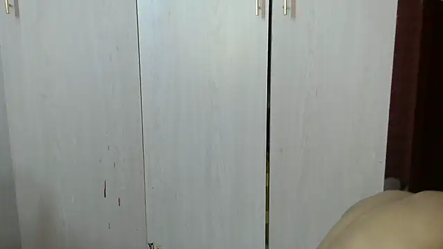 Destiny Desire online show from 01-09-26, 04:36