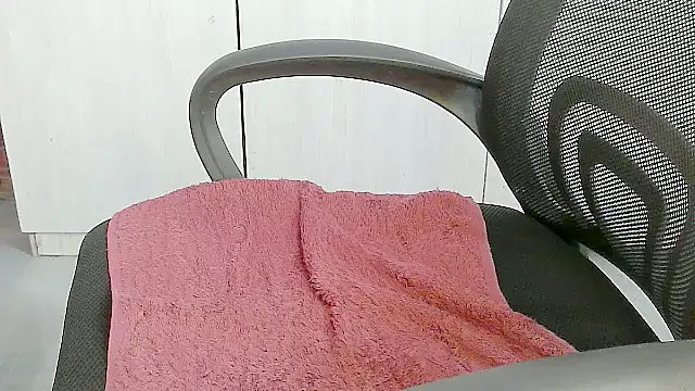 Destiny Desire online show from 04-03-26, 07:59